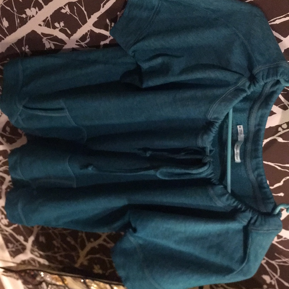 Short Sleeved Sweatshirt